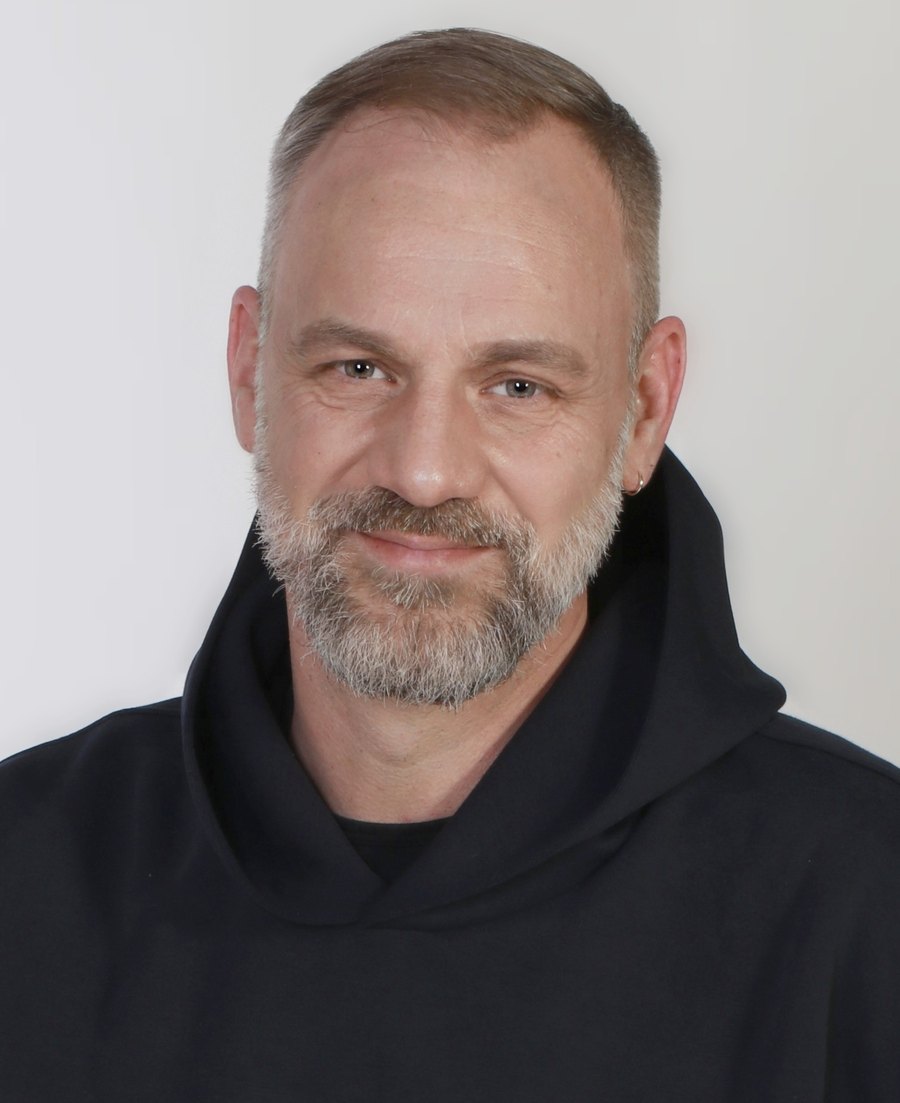 Sven Oliver